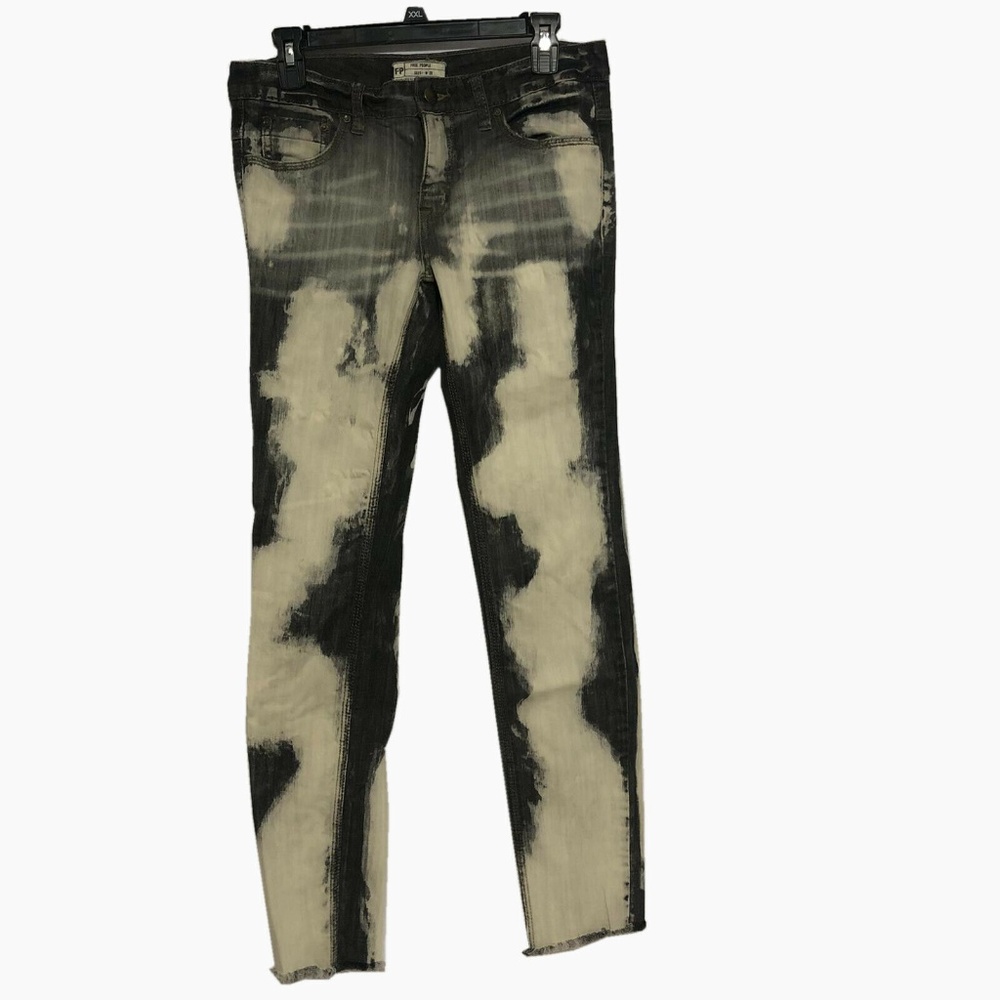 Free People Women Skinny Jean Slim Leg Black SZ 28